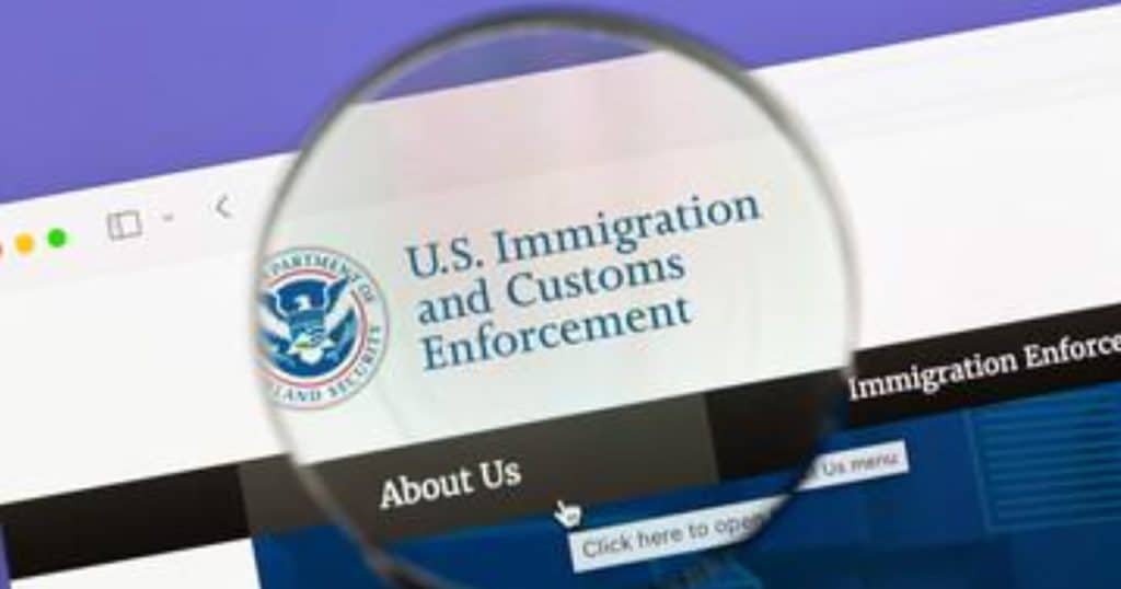 What to Do if ICE Comes to Your Door – Know Your Rights